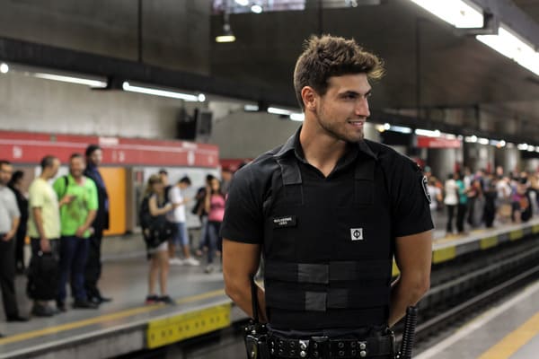 Guilherme Leão, Segurança gato do metrô de SP